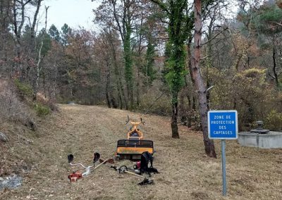 Débroussaillage en Drôme effectué par en Grimpant dans l'arbre